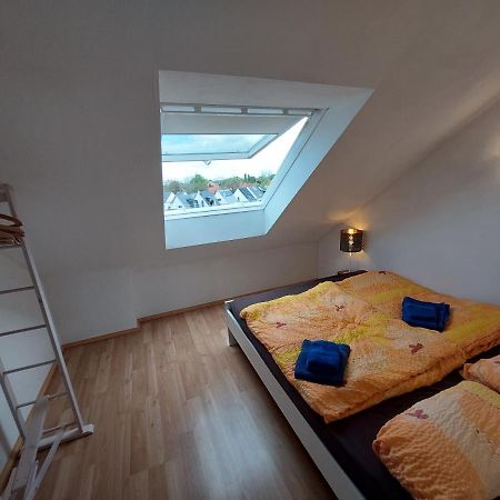 Fewo, 55 Qm, Voll Ausgestattet, Mit Sued-Loggia, Naehe Voelkerschlachtdenkmal Leipzig Buitenkant foto