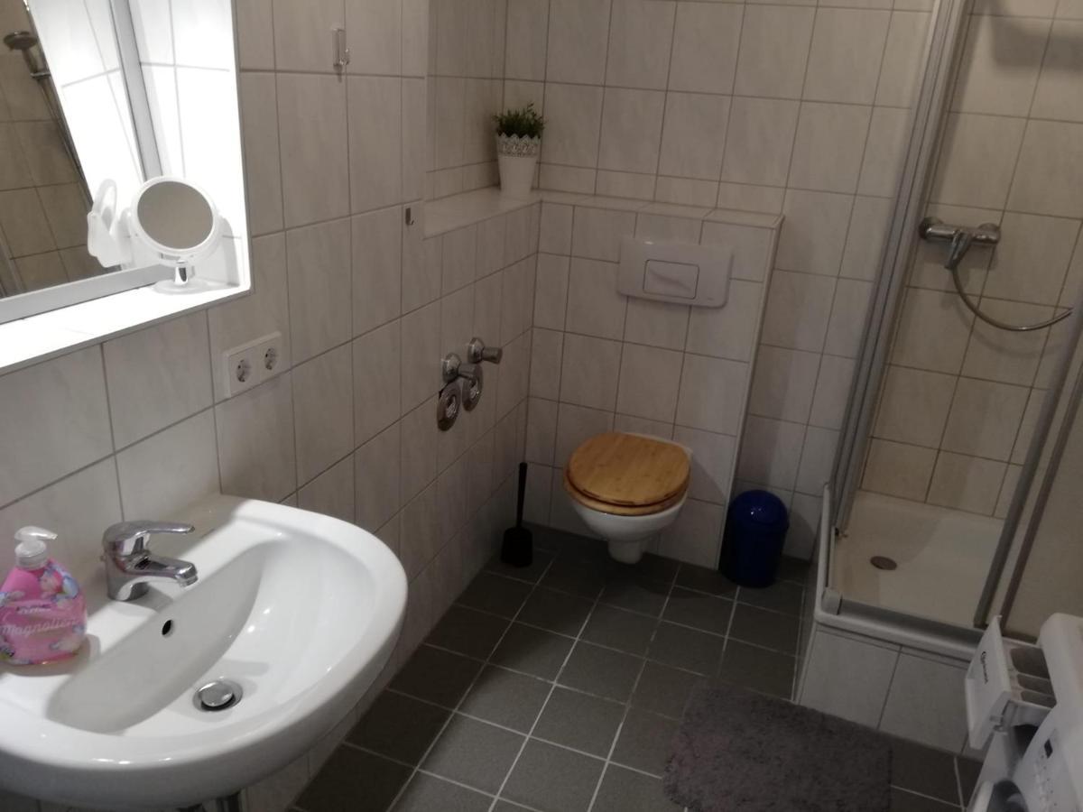 Fewo, 55 Qm, Voll Ausgestattet, Mit Sued-Loggia, Naehe Voelkerschlachtdenkmal Leipzig Buitenkant foto